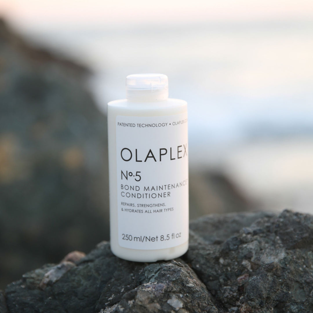 Olaplex 5 Bond Maintenance Conditioner offers Liter